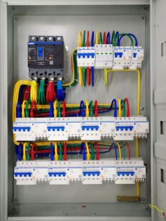 深圳工厂三级配电箱 装饰配电箱 低压配电箱 欢迎订购