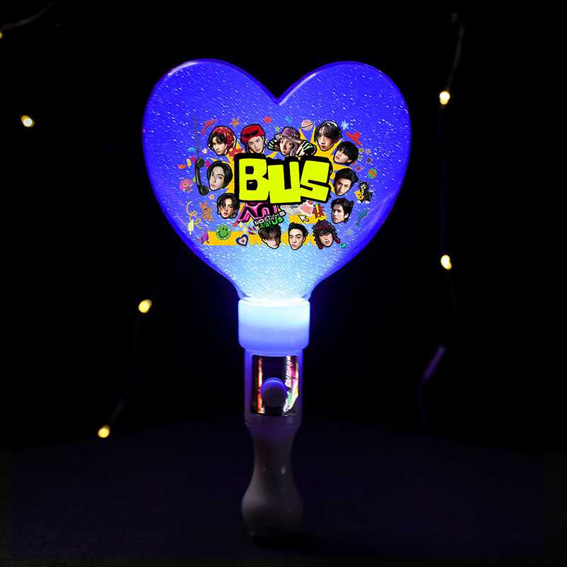 BUS演唱会应援棒心形荧光棒手持led发光棒明星应援助威道具DIY