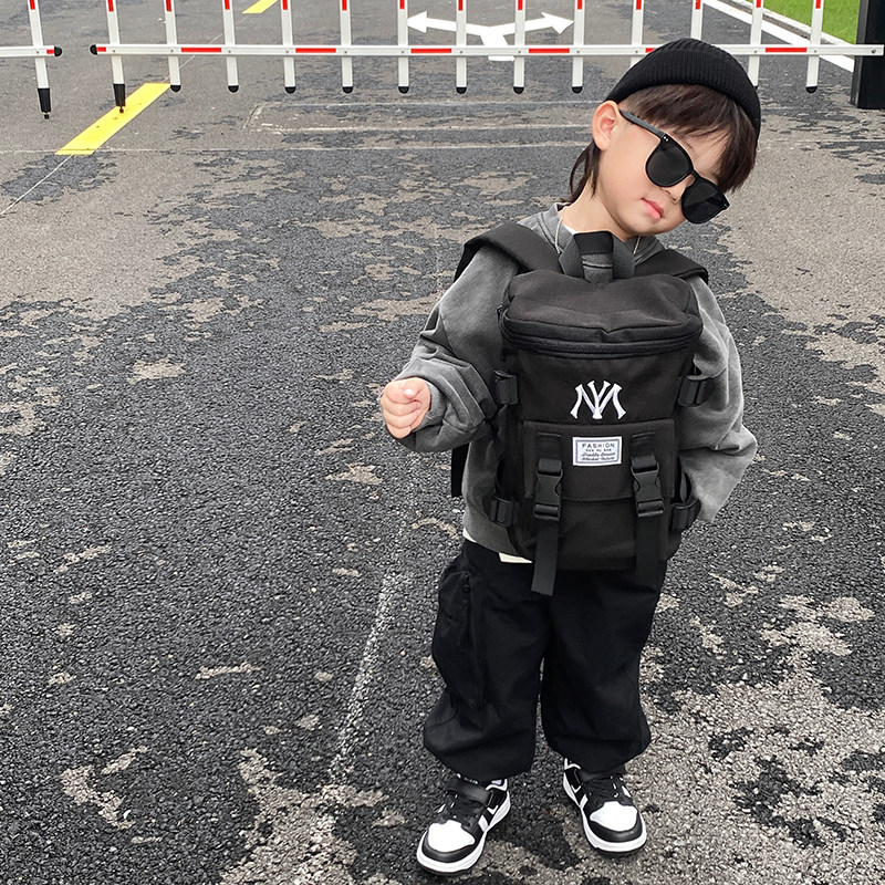 男童背包2023新款时尚幼儿园轻便D减负书包休闲户外出游儿童双肩