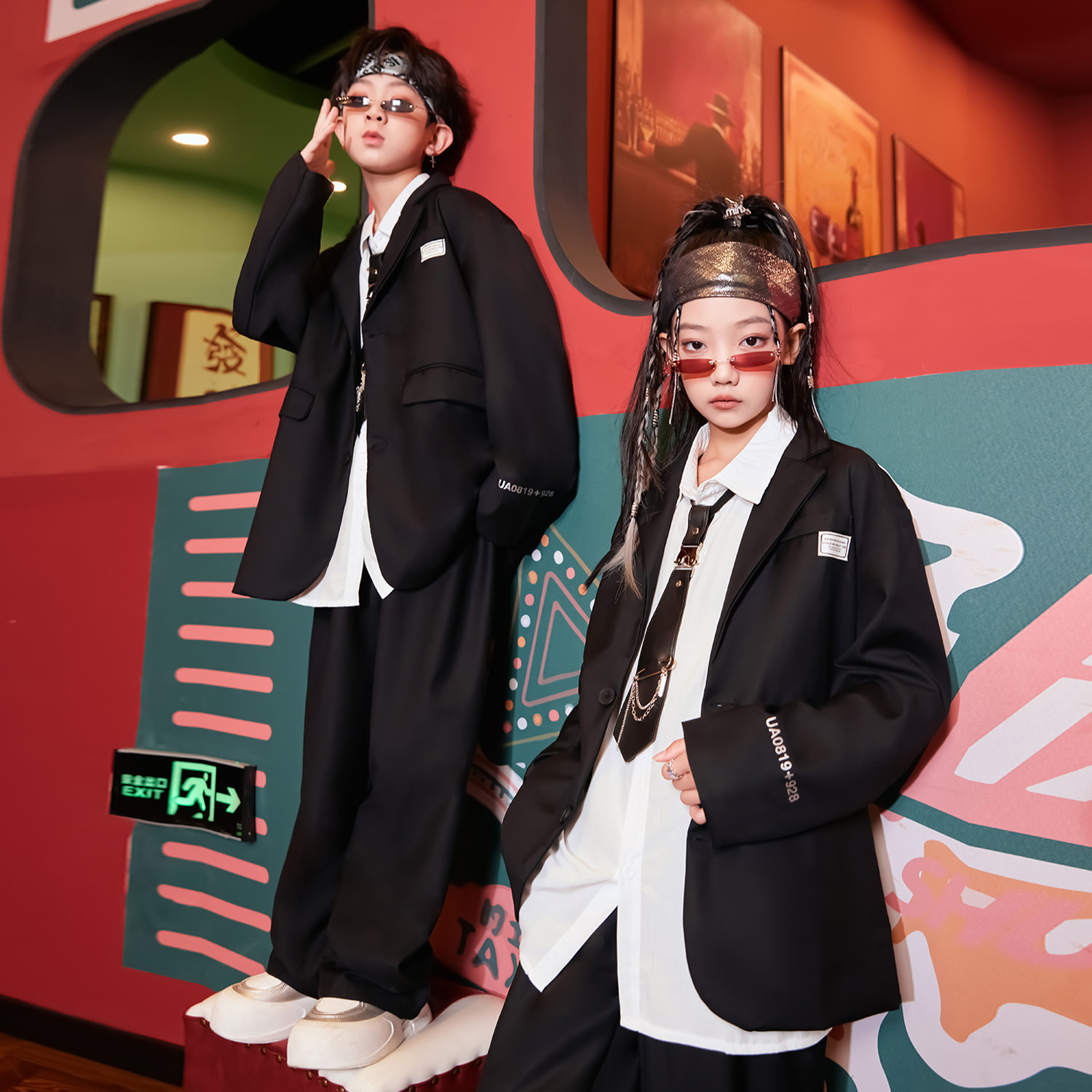 街舞儿童潮服hiphop男童团体A演出服时髦走秀西装套装架子鼓服装