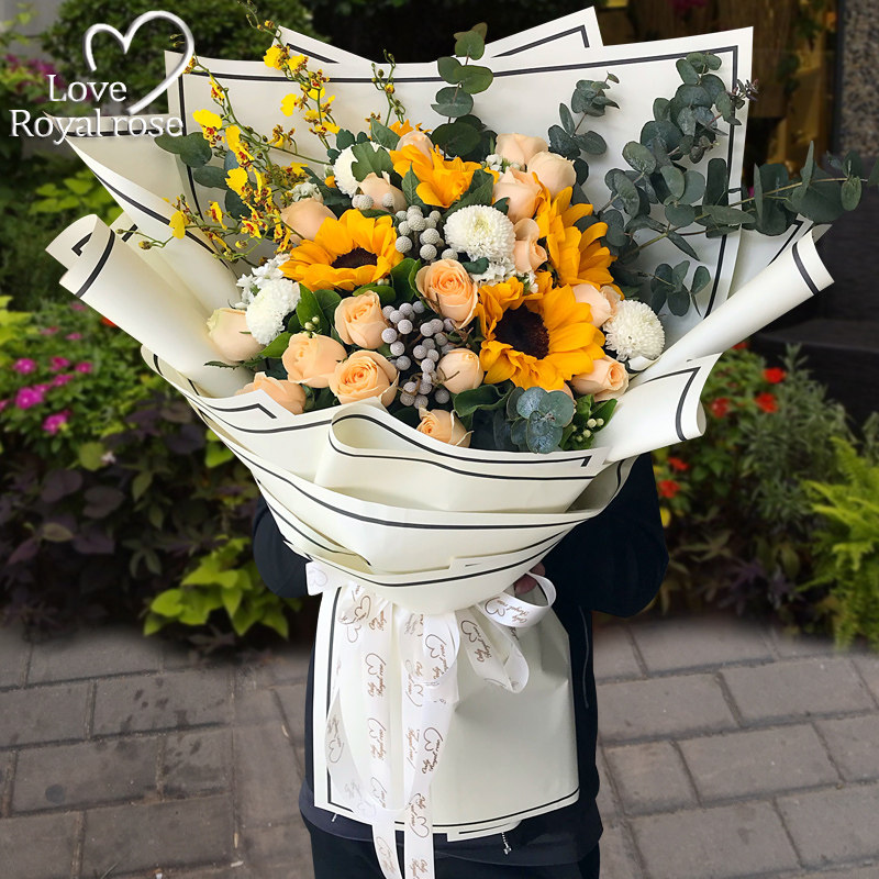 杭州鲜花速递同城向日葵玫瑰花绣球混搭花束O男士生日订花店送上