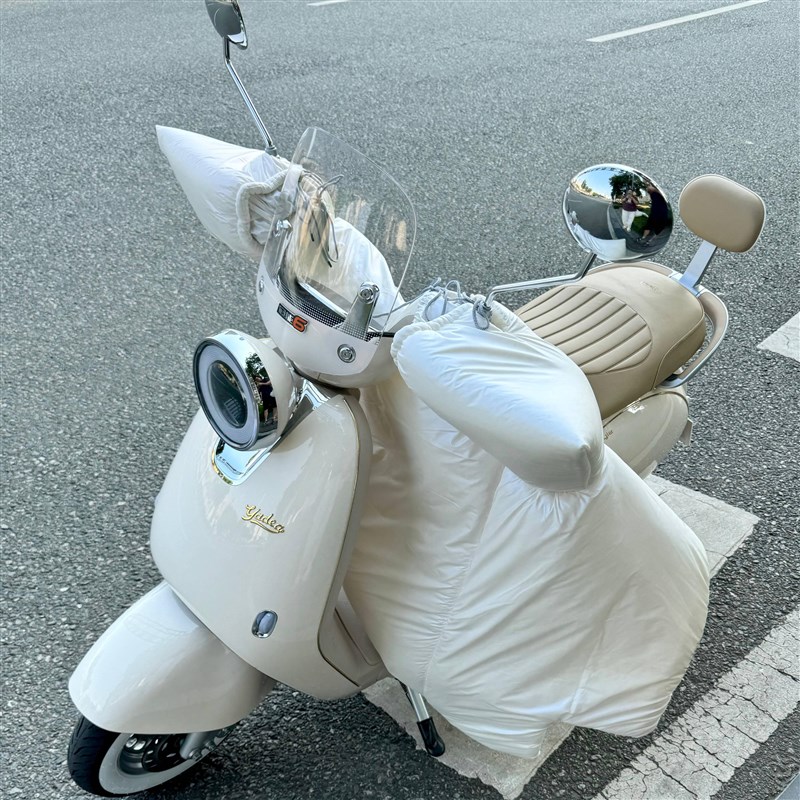 电动车挡风c被2024新款冬季款摩托车女士防风罩四季通用加宽加厚