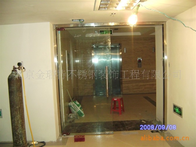 承接不锈钢工程设计施工 有框无框自由门 合盛嘉业