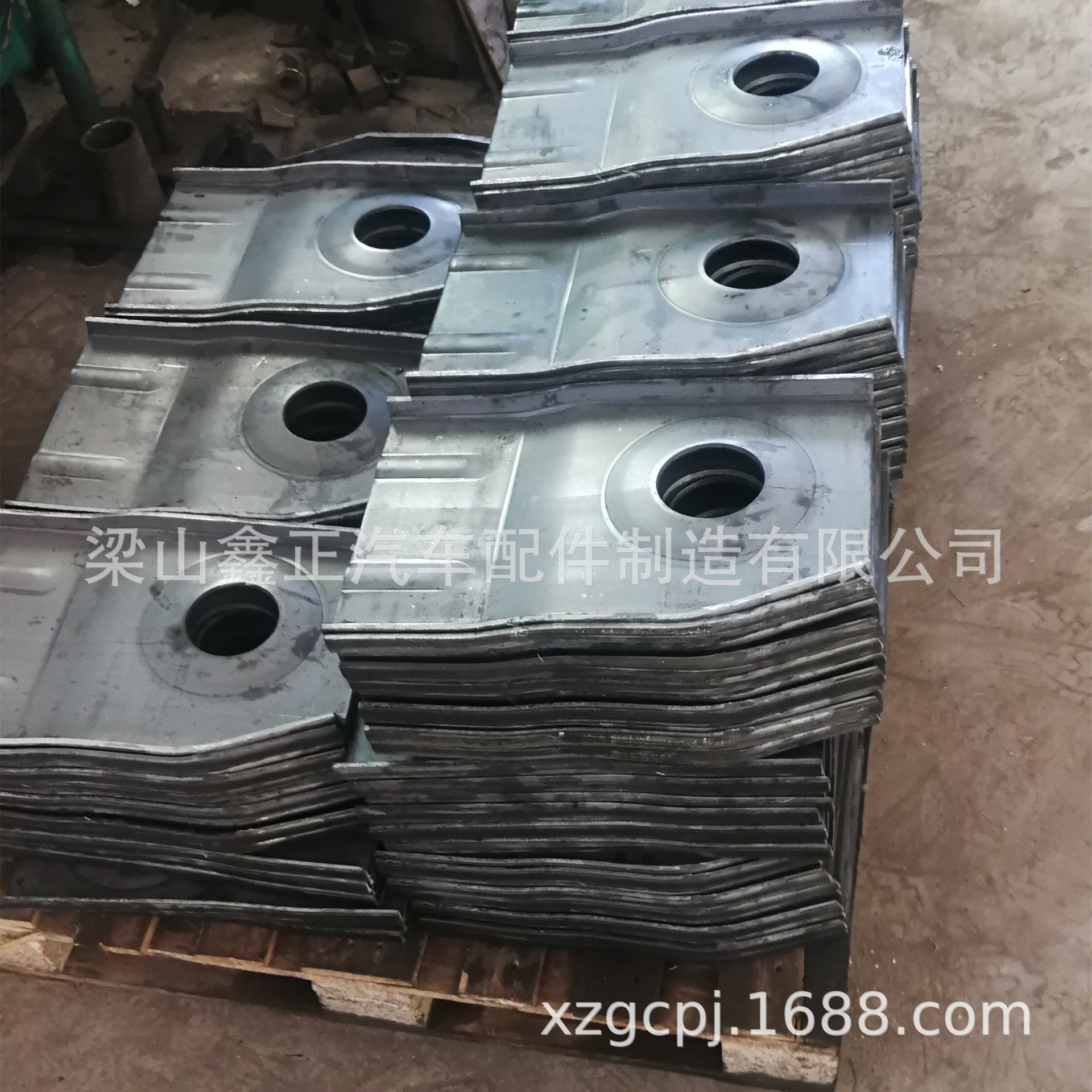 挂车反装悬架安装图片,(第2页)_大山谷图库