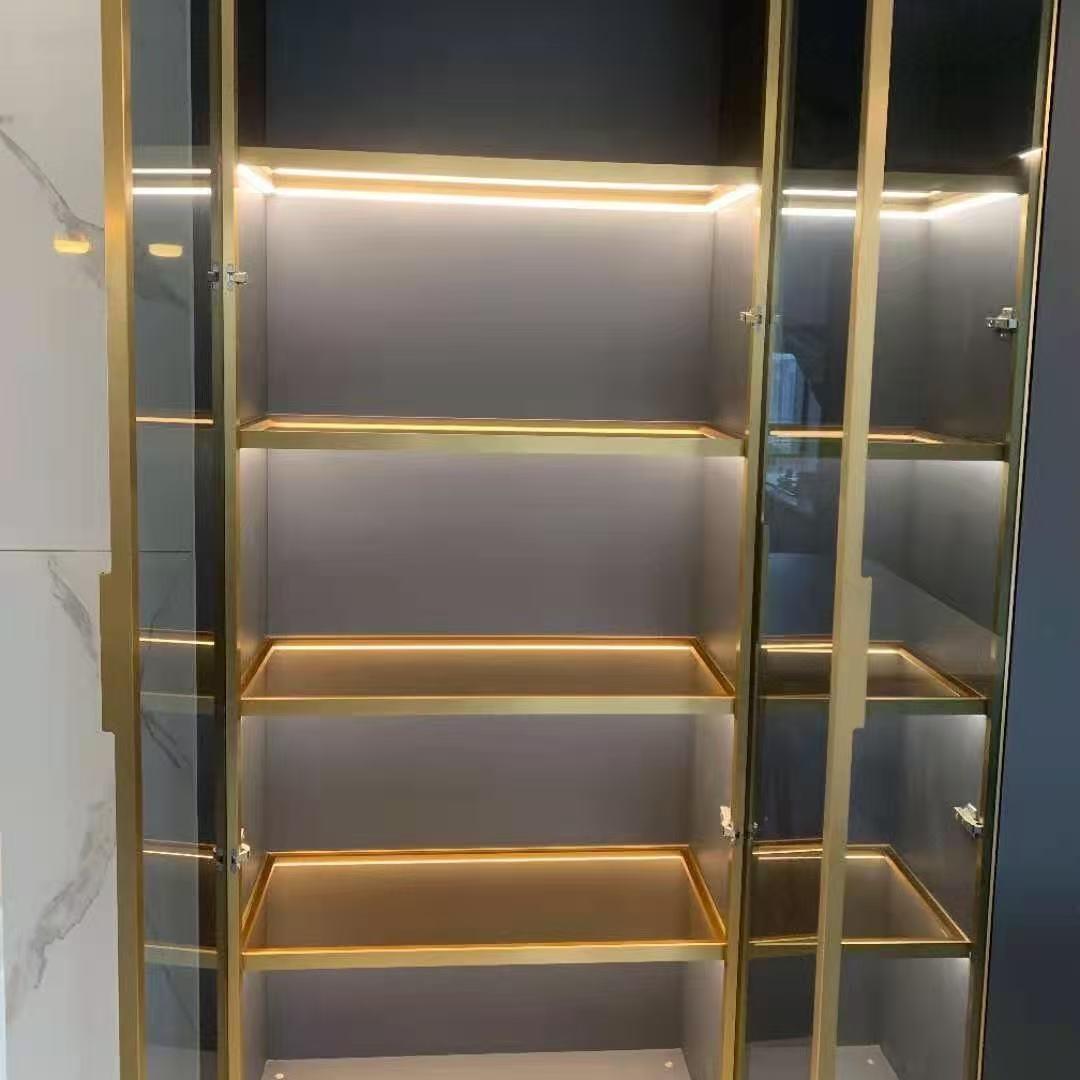 定制铝框玻璃层板灯酒架酒托红酒架玻璃隔板分层架钢化手办展示柜