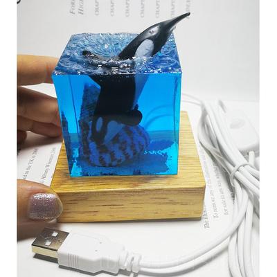 高档手工艺品树脂书桌纸创镇文礼创产品意物夜海洋摆件海贝虎鲸小