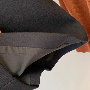 百搭高腰显瘦a字外穿阔腿靴裤 2025秋冬f季 女大码 打底毛呢短裤 新款