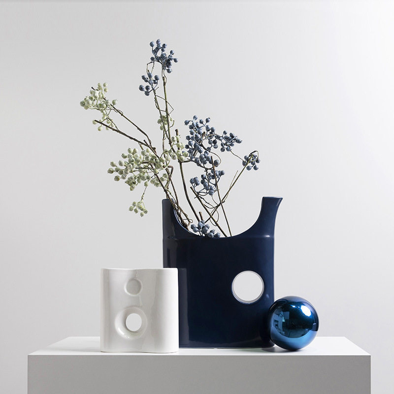 厂家直供蓝月形陶瓷花器白色花瓶样板间客厅电视柜卧室居家装饰品,鲜花速递/花卉仿真/绿植园艺,其它园艺用品,淘宝优惠券,粉丝福利购,淘宝优惠卷