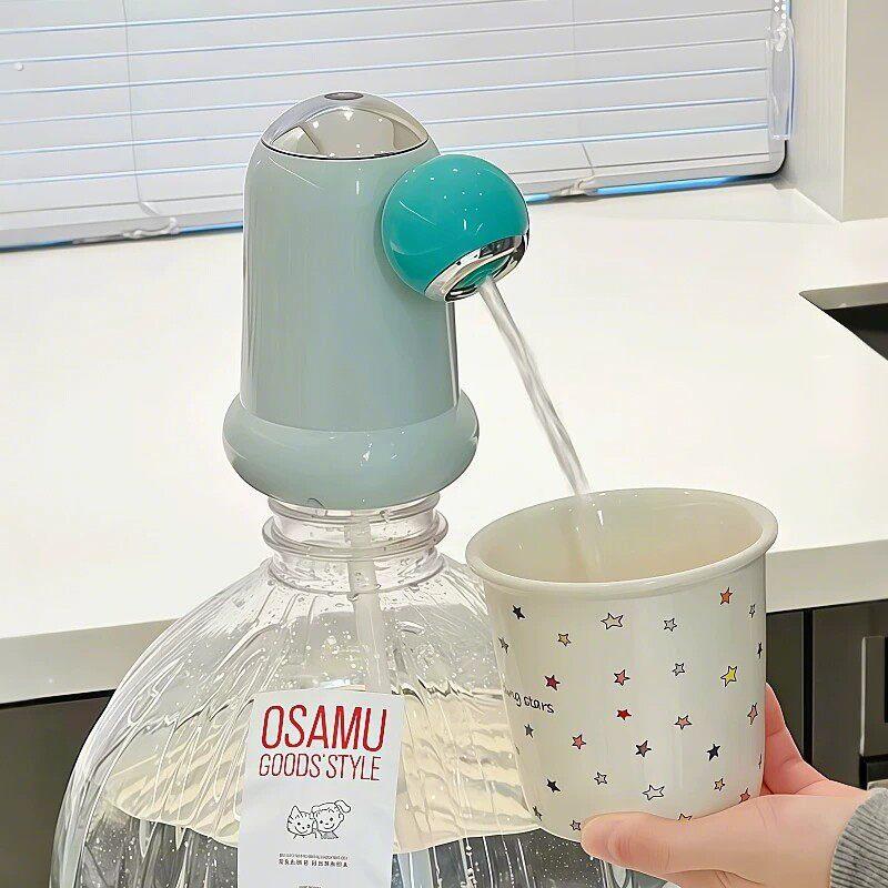 设计感按压式饮水器家用桶装水抽取器绿色创意水杯