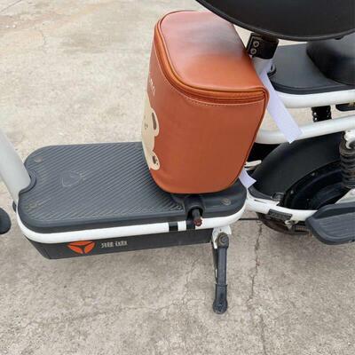 车载座椅下 收纳袋 电动车通用 大容量防水 防晒收纳袋
