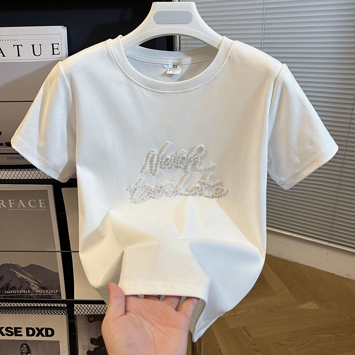 纯棉正肩短袖t恤女短款修身上衣