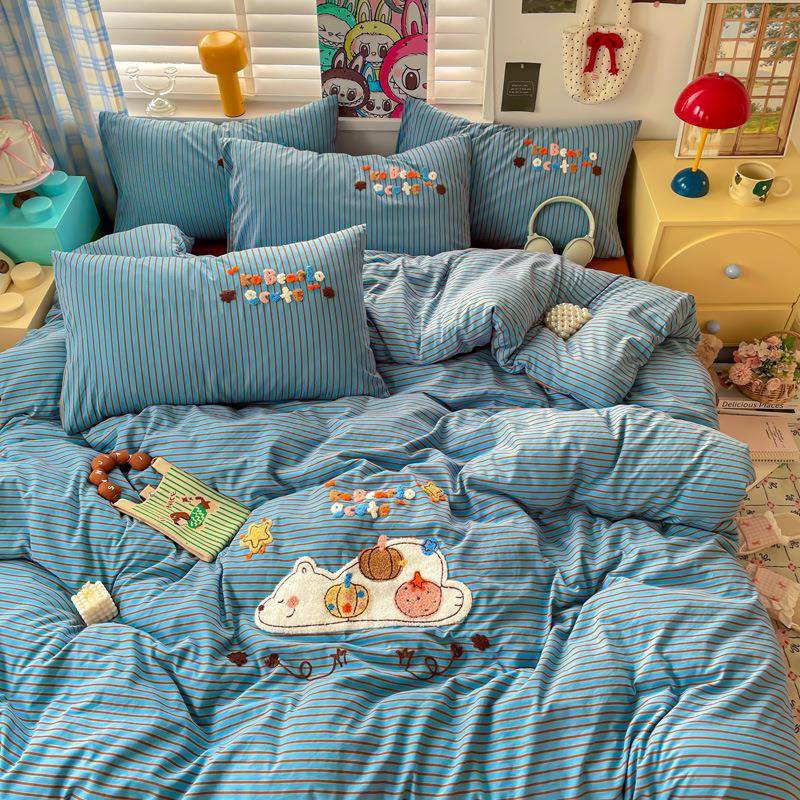 网红床上用品简约学生宿舍新款爆款2025新款趴趴熊毛巾绣四件套