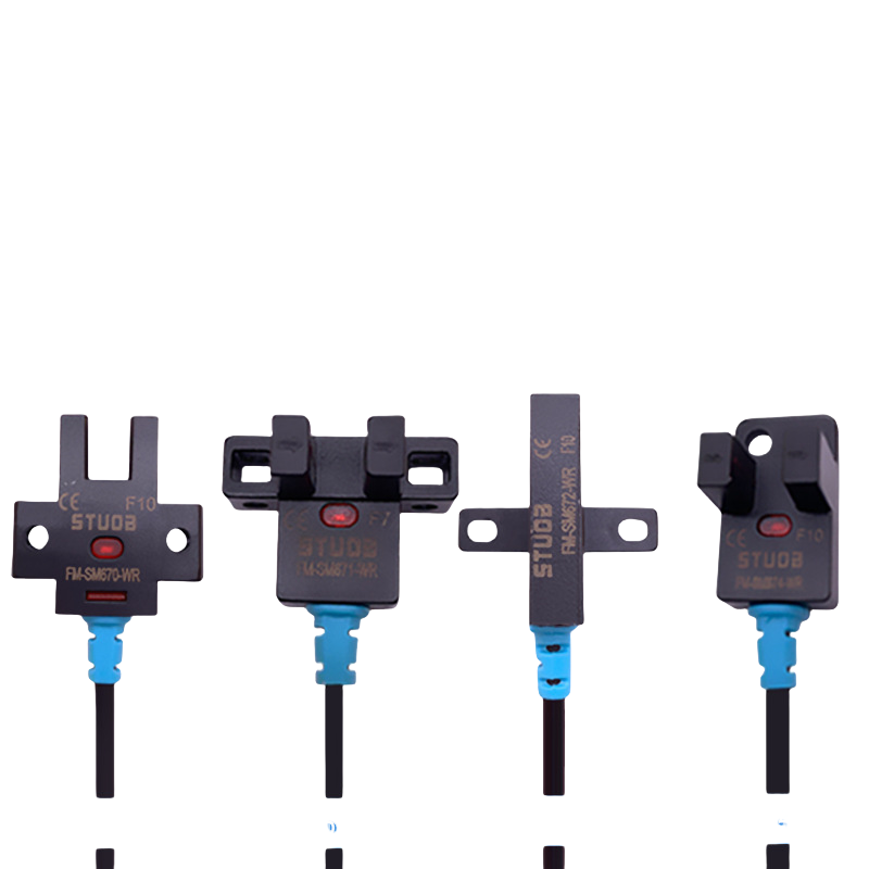 U槽型光电开关C-MSX670N 671N 672N 674N/P-2M带线感应传感器