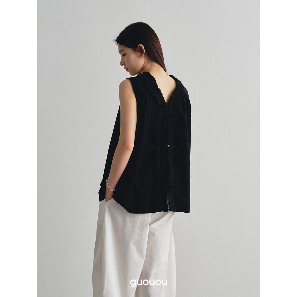 果又guouou 100%进口澳棉花瓣领无袖衬衫两面穿设计感木耳边上衣