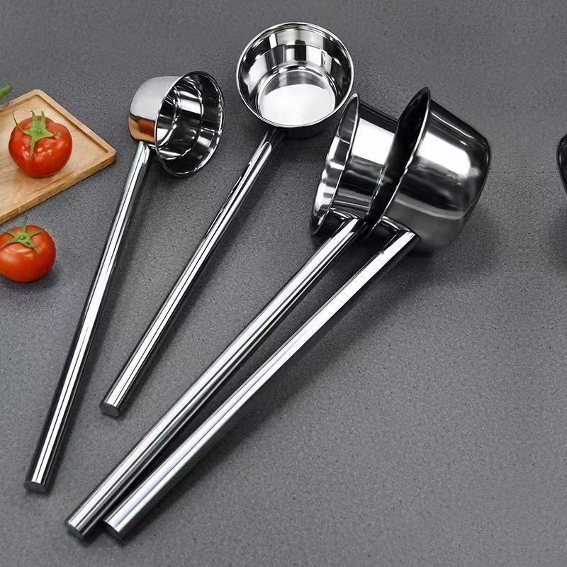 304不锈钢长j柄水勺加厚把手勺子长柄水勺大号饭店打汤勺水瓢