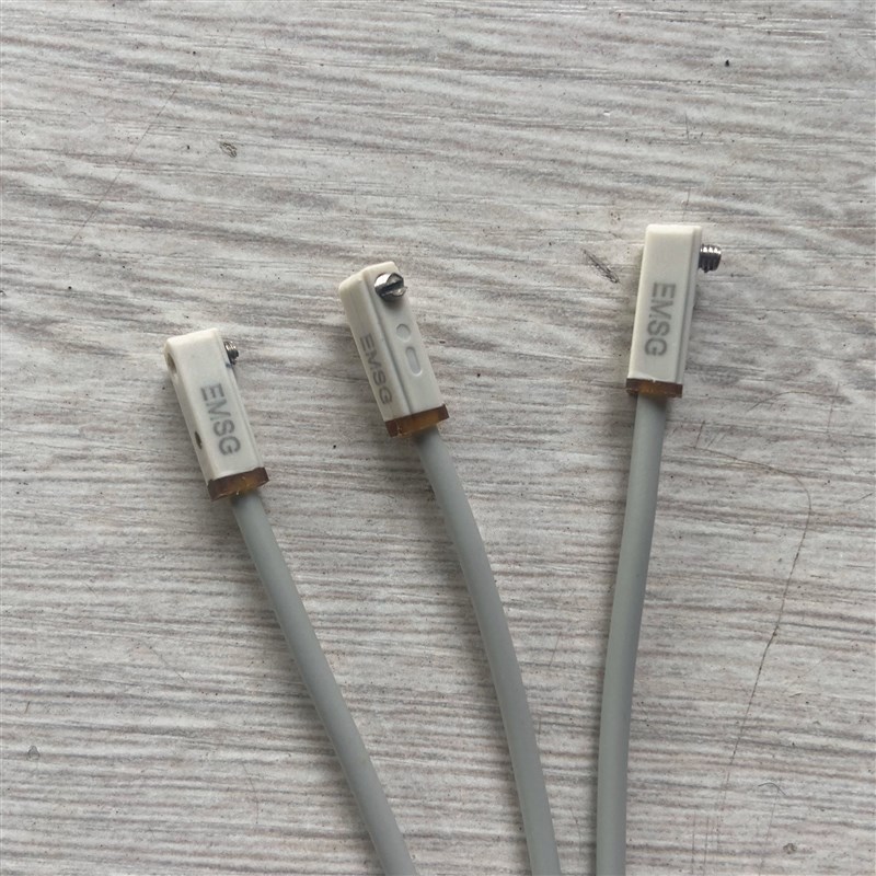 亚德客型迷你磁性感应开关EMSG-02A0 EMSH-020 气缸传感器接近开