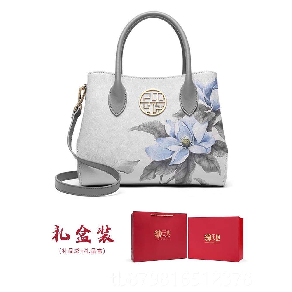 高档恩节生日礼物送妈50妈岁适合丈母实用感的高级娘感母亲婆婆60