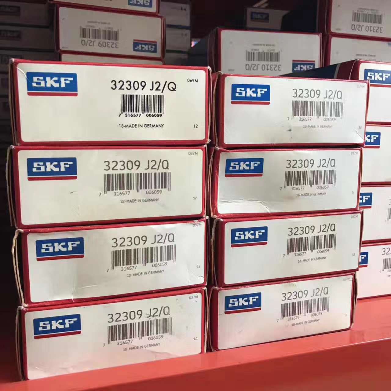 BS2B 243359D 瑞典轴承 BS2-2216 BS2-2217 BS2-2218 BS2-2219-2C