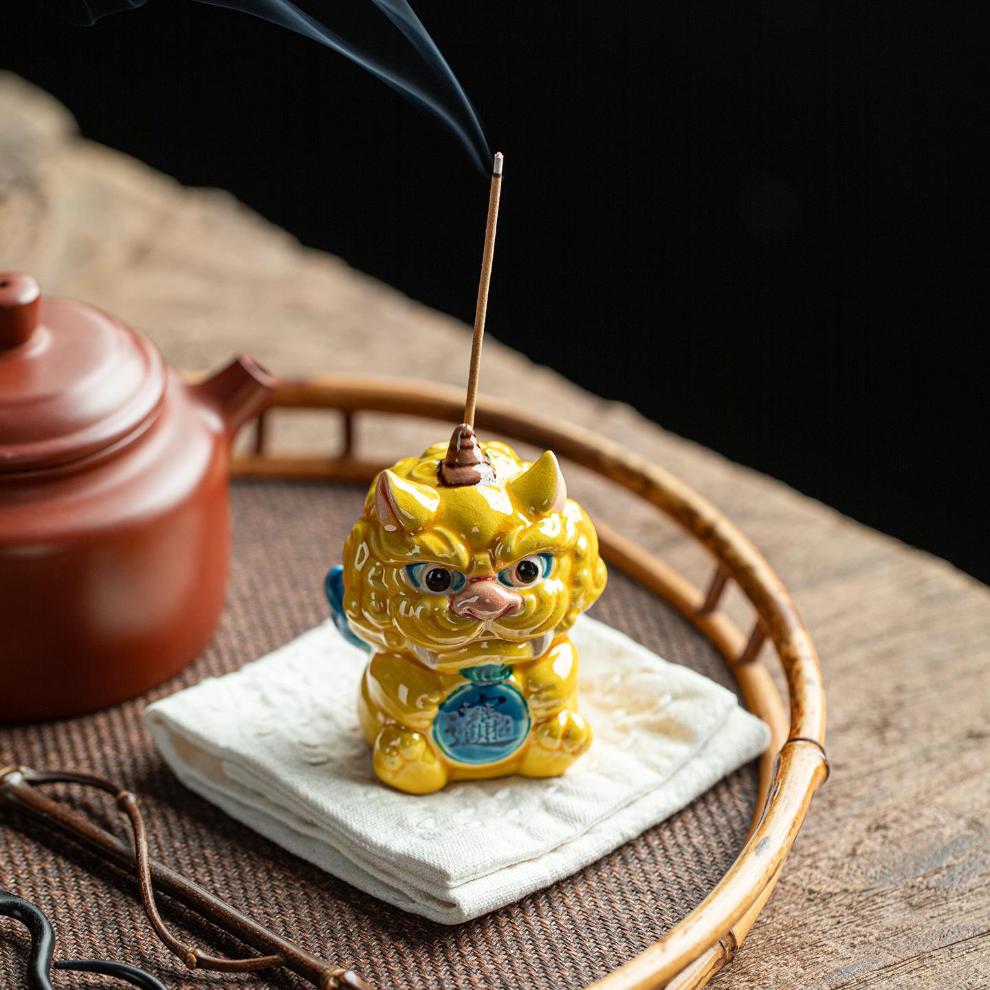 国潮彩绘交趾陶瓷貔貅线香香插底座香炉家用室内办公桌面装饰摆件