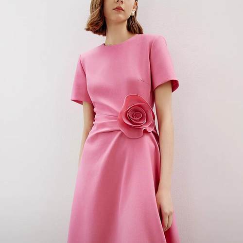 玫瑰花收腰设计感气质连衣裙