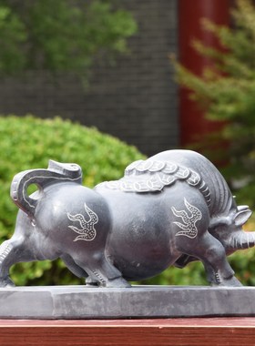 石雕石头青石牛摆件客厅门前生肖看门小石牛一对原石雕刻家居装饰