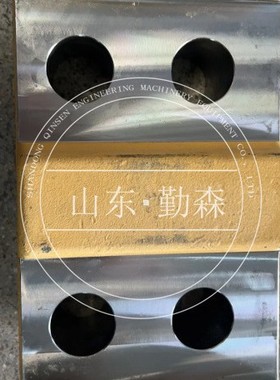 推土机配件   各种型号齐全  D375-5 支重轮瓦盖  195-30-68491