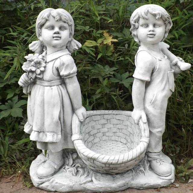 庭院花园草坪玻璃钢摆件摆设欧式人物装饰抬筐小情侣多肉花盆花篮