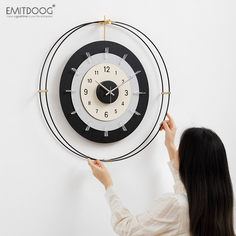 EMITDOOG免打孔酒店办公室轻奢挂钟客厅家用艺术创意时钟表挂墙