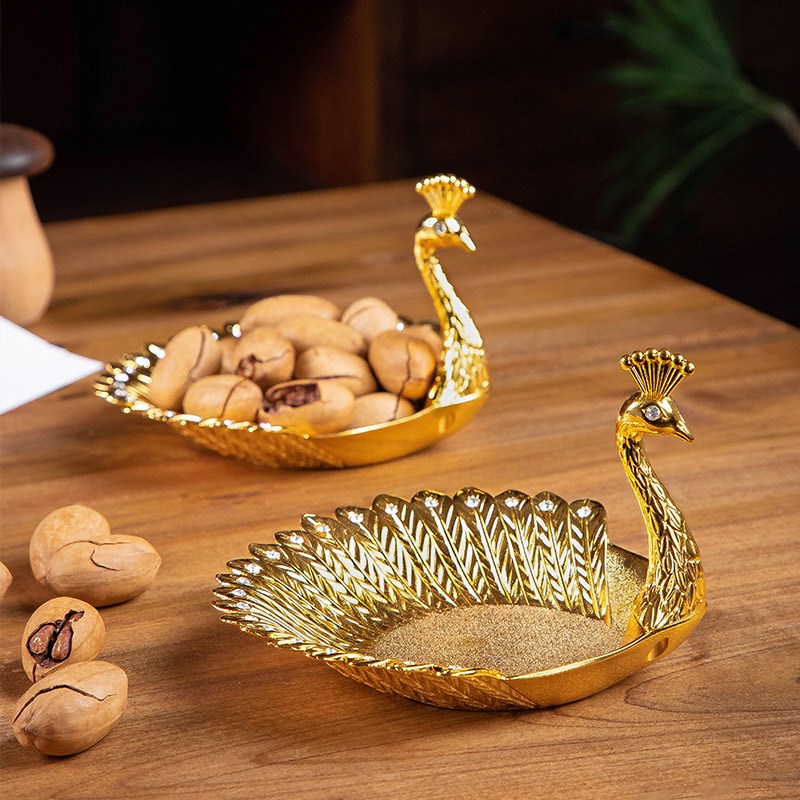 东南亚风创意金属孔雀水果盘客厅家用轻奢茶几干果糖果盘结婚乔迁