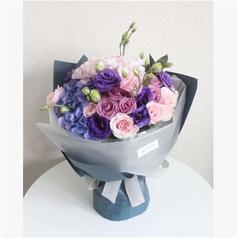 生日创意款式绣球花束石家庄鲜花速递送保定唐山邢台廊坊承德送花