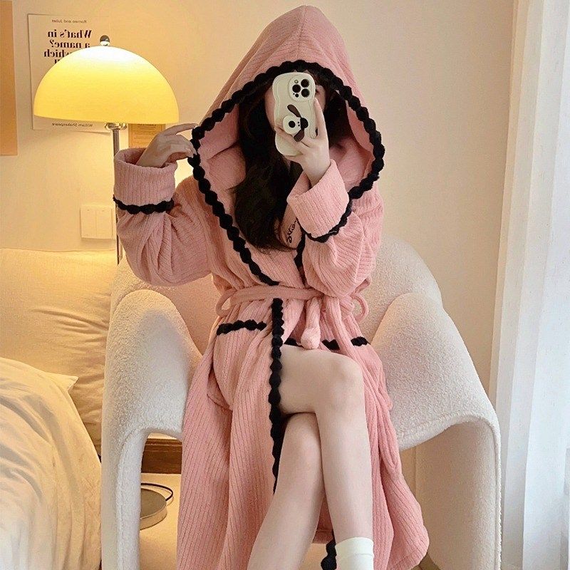 2024新款睡袍女秋冬季珊瑚绒加厚连帽长款浴衣浴袍紫色冬天睡衣