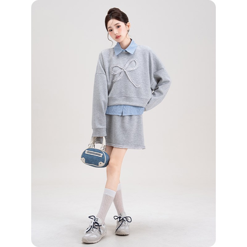 早秋圆领套头卫衣女2024新款学院风条纹衬衫花边半身短裙三件套装