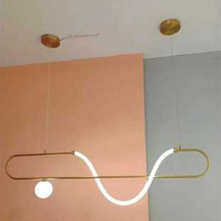 家居展厅样板间装 设计师简约餐厅岛台吧台长条吊灯软装 饰音符吊灯