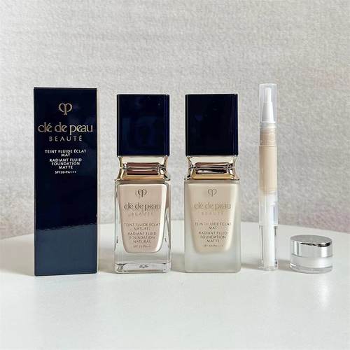 贵妇!新版CPB柔雾粉底液小样oc00