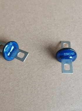 发电机压敏电阻器保护电容电阻 Z250J/S2 , Z250J/S3 14K751-II