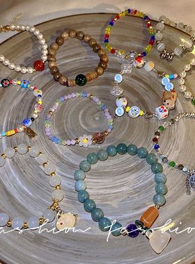 2024年爆款串珠手链女复古高级感百搭朱砂手串ins风珍珠手饰