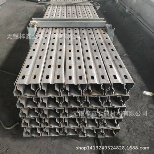 c型钢货架型材立柱8060菱形孔葫芦孔角铁货架材料钢构现货速发