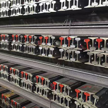 郑州钢轨制梁厂轨道钢工厂直供全国发货欢迎广大客商前来订购