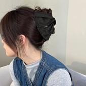 真丝贝壳三角抓夹女高级感2026新款 3件8折 韩系头发抓夹鲨鱼夹