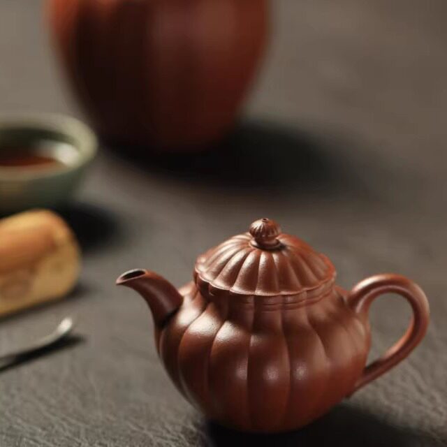 稀雀 九瀚艺术 菊隐 大红袍黑骨烧紫砂壶 90cc独孔
