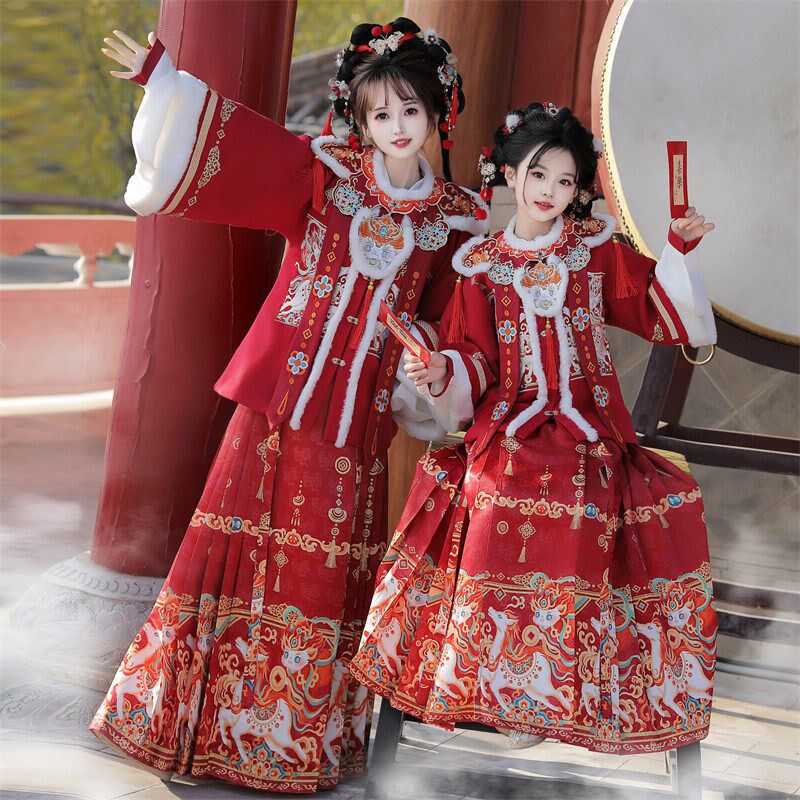 明制儿童汉服女童2025新款冬季加D厚新年拜年服马面裙母女亲子古