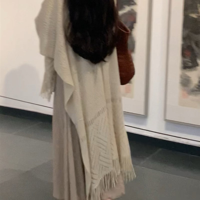 她来了复古馆旗袍披肩春秋季外搭披风长款围巾R百搭针织斗篷外套