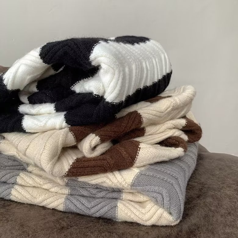 港风秋冬季麻花i条纹毛衣男士胖子宽松大尺码针织衫潮流撞色痞帅