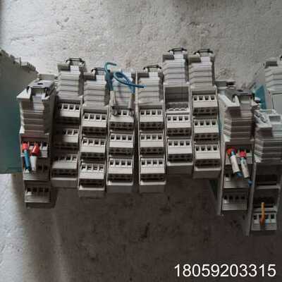 ESTUn以大网耦合器，EE-R00两个，ER-2341共5