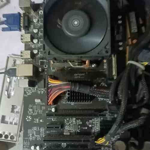 非标价FX8320 推土机CPU 板 U 套装。议价
