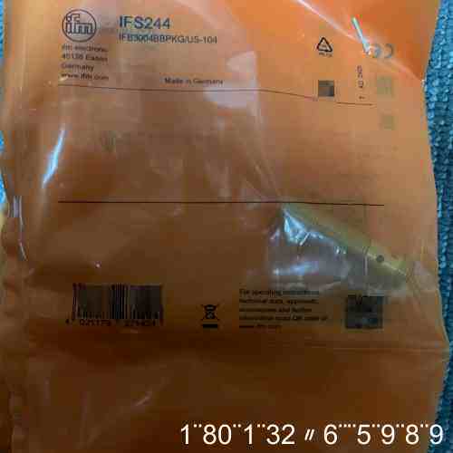 ifm IFS244 电感式接近开关 ，