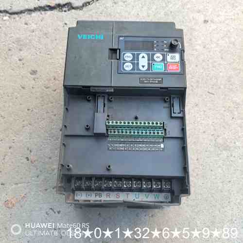 伟创变频器AC60-T3-3R7G/5R5P，3.7KW/5