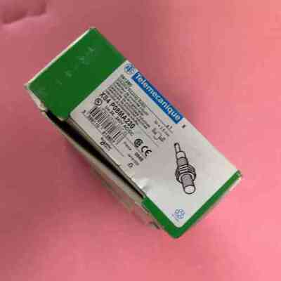 原装正品 施耐德XS4P08MA230，全新原装