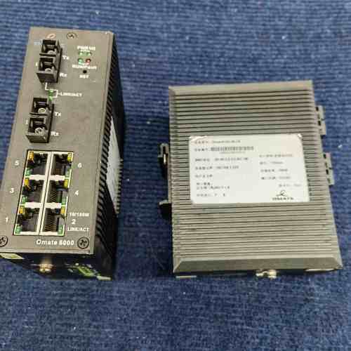 2台工业交换机，欧迈特Omate6320-6E-2S，功能正