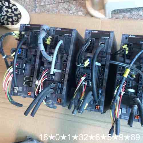 驱动MR-J4W2-44B